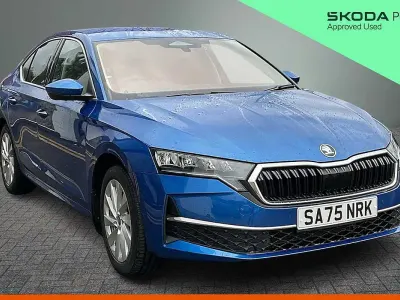 Begagnad Skoda Octavia SE L 85 HK (62 kW) 2025 Blå Halvkombi