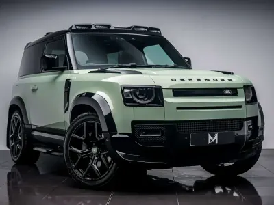 Usado Land Rover Defender 75th Limited Edition 2023 Verde SUV