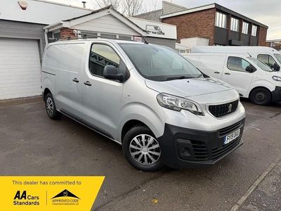 Silver Used 2019 Peugeot Expert Van | £9,990 (Fair price)