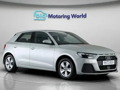 Begagnad Audi A1 Sportback 95 HK (69 kW) 2023 Silver Halvkombi