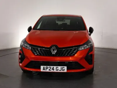 Used Renault Clio V Techno 2024 Orange Hatchback