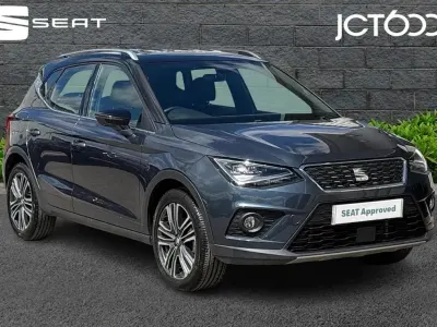 Begagnad Seat Arona XCELLENCE 108 HK (79 kW) 2021 Grå SUV