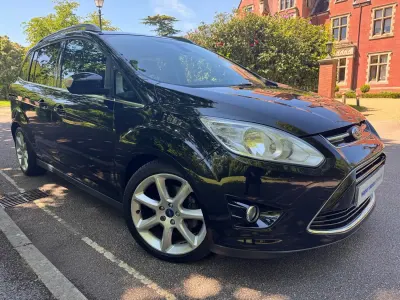 Begagnad Ford Grand C-Max Titanium 140 HK (102 kW) 2011 Svart Minibuss