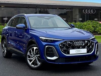 Blue New 2026 Audi Q5 S-Line SUV | £56,306 (Fair price)