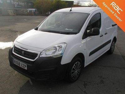 White Used 2018 Peugeot Partner MPV | £7,694 (Fair price)