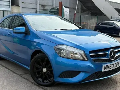 Begagnad Mercedes A180 SE 122 HK (89 kW) 2013 Halvkombi