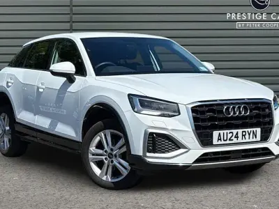 Used Audi Q2 Sport 110 HP (80 kW) 2024 White SUV