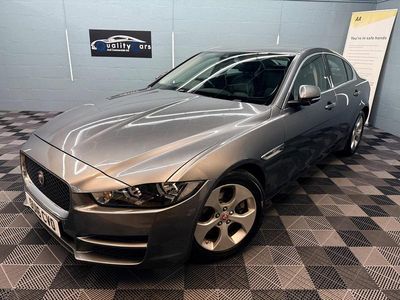 Used Jaguar XE Prestige 180 HP (132 kW) 2016 Grey Sedan