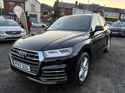 Black Used 2017 Audi Q5 S-Line SUV | £16,495 (Expensive)