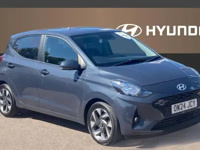 Used Hyundai i10 Advanced 63 HP (46 kW) 2024 Grey Hatchback