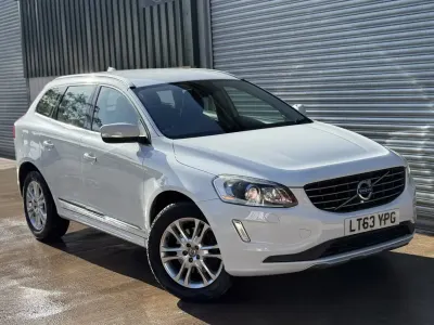 Used Volvo XC60 SE Lux 2013 White SUV