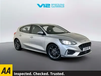Usado Ford Focus ST-Line 125 HP (91 kW) 2019 Prateado Citadino