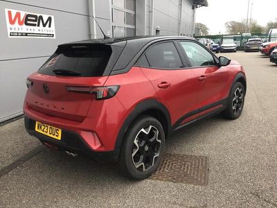 Second-hand Vauxhall Mokka Ultimate 128 CP (94 kW) 2023 Roșu SUV