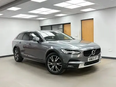 Used Volvo V90 CC Plus 190 HP (139 kW) 2019 Grey Estate