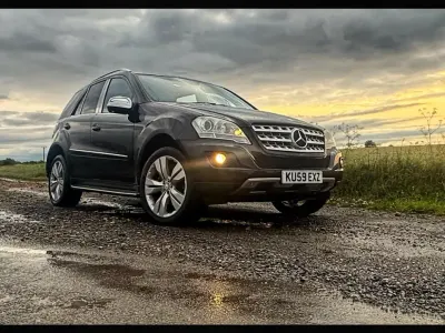 Used Mercedes ML320 2009 Black SUV