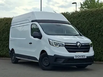 Used Renault Trafic 2024 White MPV
