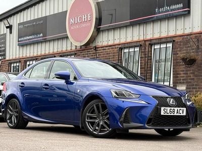 Lexus IS300h