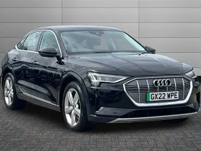 Używany Audi e-tron Design 230 kW (313 KM) 2022 Czarny SUV