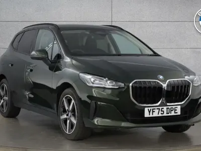 Used BMW 220 Active Tourer Sport Line 168 HP (123 kW) 2025 Green MPV