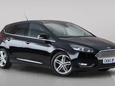 Used Ford Focus Titanium 120 HP (88 kW) 2017 Hatchback