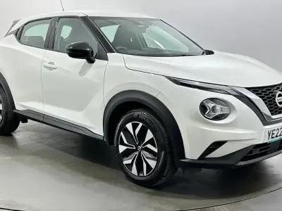 Used Nissan Juke Acenta 114 HP (83 kW) 2022 White SUV