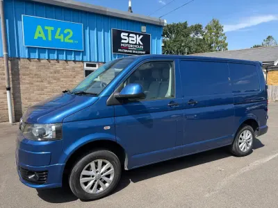 Used VW T5 140 HP (102 kW) 2012 Blue Van