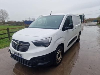 White Used 2019 Vauxhall Combo Edition Van | £2,495 (Super price)