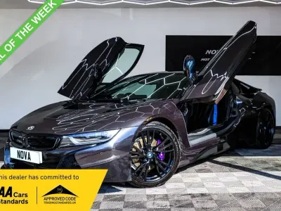 Used BMW i8 Comfort Edition 362 HP (266 kW) 2017 Multicolour Coupe