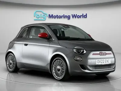 Used Fiat 500e Red 86 kW (118 HP) 2022 Hatchback