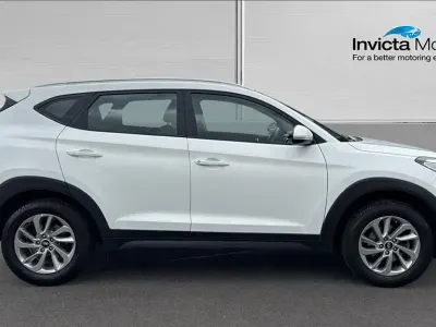 Gebraucht Hyundai Tucson SE 177 PS (130 kW) 2017 Weiß SUV
