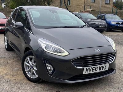Used Ford Fiesta Zetec 100 HP (73 kW) 2018 Grey Hatchback