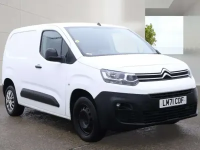 Used Citroën Berlingo 100 HP (73 kW) 2022 White MPV