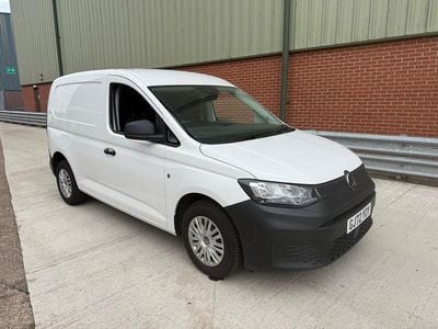 White Used 2022 VW Caddy MPV | £13,999 (Good price)