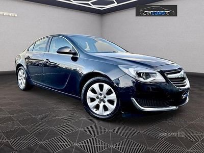 Black Used 2015 Vauxhall Insignia Hatchback | £4,750 (Fair price)