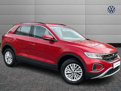 Used VW T-Roc Life 110 HP (80 kW) 2022 Red SUV