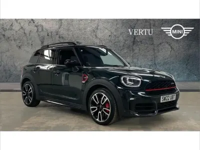 Used Mini John Cooper Works Countryman 302 HP (222 kW) 2022 Green SUV