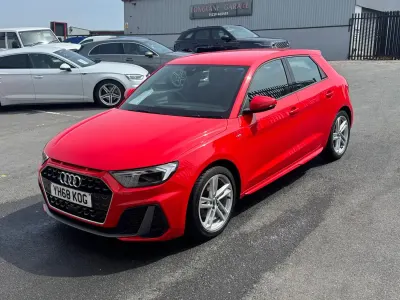Used Audi A1 Sportback S-Line 116 HP (85 kW) 2019 Red Hatchback