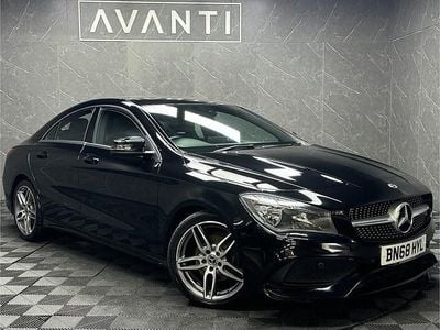 Usado Mercedes CLA180 AMG line 122 HP (89 kW) 2018 Preto Sedan