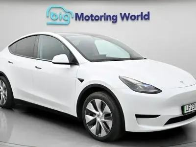 Used Tesla Model Y Standard Range 219 kW (299 HP) 2023 White SUV