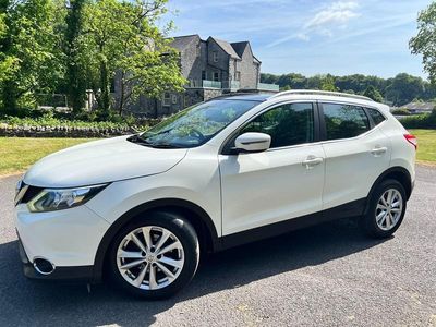 White Used 2016 Nissan Qashqai Acenta SUV | £4,995 (Fair price)