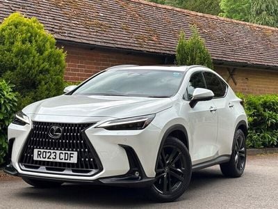 Lexus NX450h+