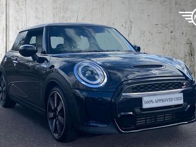 Used Mini Cooper S Exclusive 178 HP (130 kW) 2022 Enigmatic black Hatchback