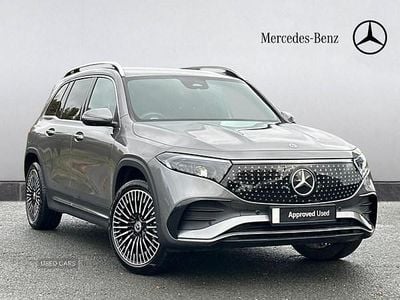 Mercedes EQB250+