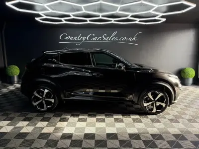 Used Nissan Juke Tekna 2022 Black SUV