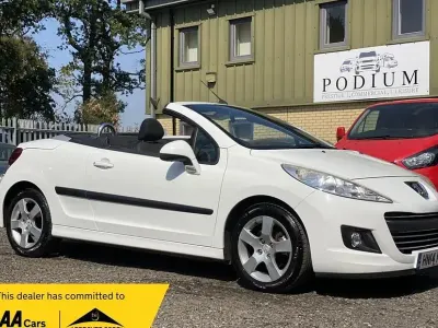 Used Peugeot 207 CC Active 120 HP (88 kW) 2014 Cabriolet