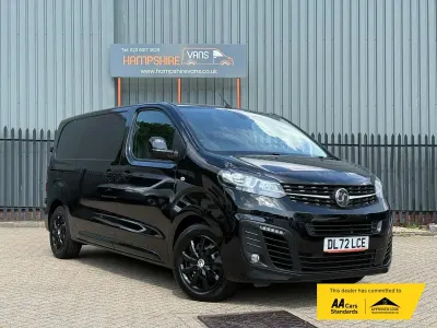 Used Vauxhall Vivaro S 120 HP (88 kW) 2023 Black MPV