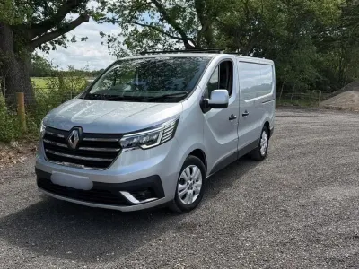 Used Renault Trafic 130 HP (95 kW) 2023 Grey MPV