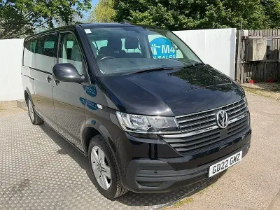 Used VW Shuttle SE 148 HP (108 kW) 2022 Black MPV