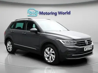 Używany VW Tiguan S 150 KM (110 kW) 2022 Szary SUV