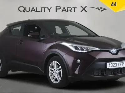 Begagnad Toyota C-HR 2023 Lila SUV